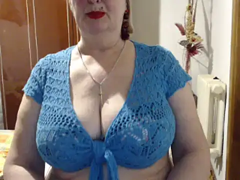 Secretfox online show from February 20, 2:35 pm