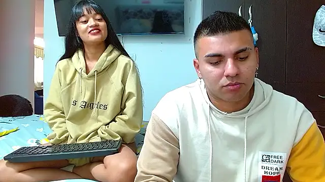 2ScarletandRyan8 online show from December 2, 1:24 pm