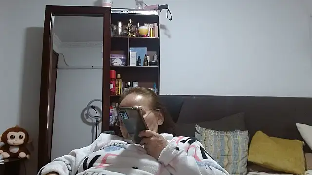 asleycavta online show from September 24, 1:31 am