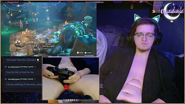 Snapshot of CryptidIndrid chatting on February 20, 6:50 am CryptidIndrid online show from February 20, 6:50 am