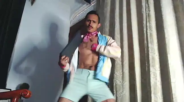 HomeAloneK online show from February 14, 7:44 pm