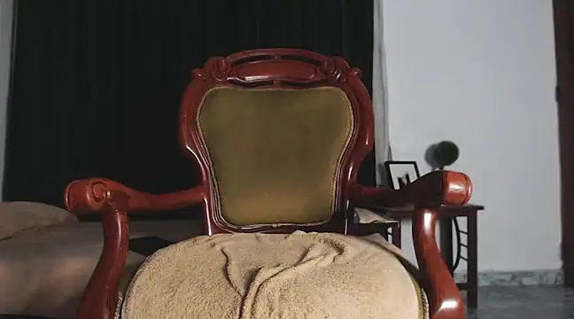 HomeAloneK online show from February 20, 11:10 pm