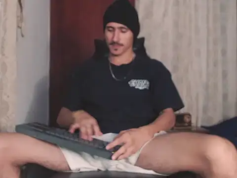 HomeAloneK online show from October 10, 7:57 pm