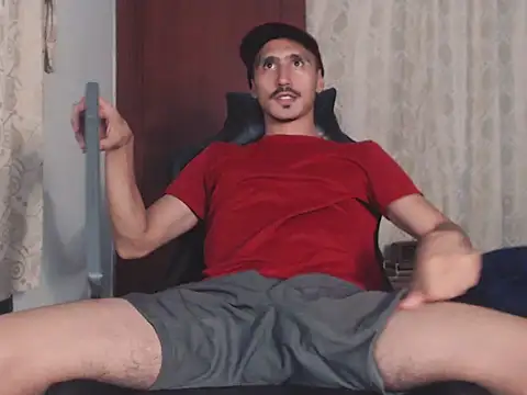 HomeAloneK online show from October 15, 7:47 pm