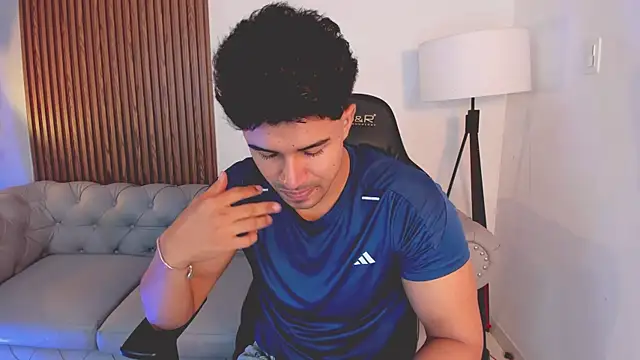 liam collins21 online show from October 25, 11:51 am