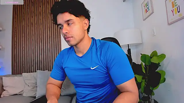 liam collins21 online show from November 11, 11:54 am