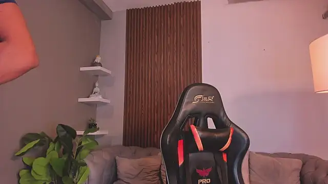 liam collins21 online show from April 9, 11:59 am