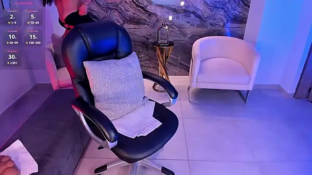 SofiaReyes1 online show from February 9, 11:14 am