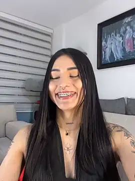 Snapshot of ananya_sex1 chatting on March 19, 5:33 am ananya sex1 online show from March 19, 5:33 am