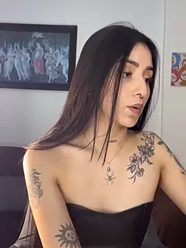 Snapshot of ananya_sex1 chatting on April 11, 5:56 am ananya sex1 online show from April 11, 5:56 am