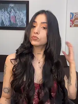 Snapshot of ananya_sex1 chatting on May 10, 6:18 am ananya sex1 online show from May 10, 6:18 am