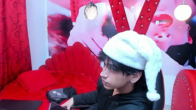 alex 477 online show from December 21, 11:28 am