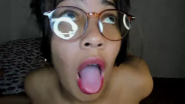 Jade Dorthini online show from February 11, 12:49 am