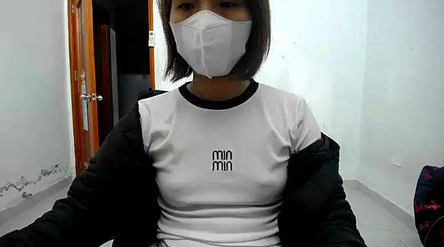 Snapshot of Michiko1 chatting on January 27, 2:35 pm Michiko1 online show from January 27, 2:35 pm