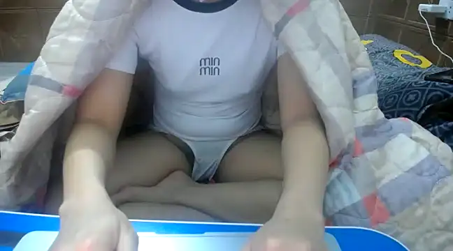 Snapshot of Michiko1 chatting on February 23, 4:35 pm Michiko1 online show from February 23, 4:35 pm