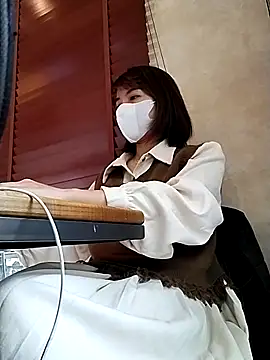 Snapshot of Michiko1 chatting on March 8, 5:49 am Michiko1 online show from March 8, 5:49 am