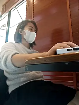 Snapshot of Michiko1 chatting on March 13, 8:26 am Michiko1 online show from March 13, 8:26 am