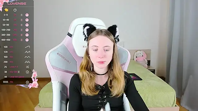 Cowell Adelina online show from October 13, 9:42 am