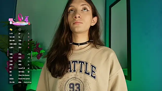 Snapshot of Feniix__ chatting on February 27, 4:56 am Feniix online show from February 27, 4:56 am