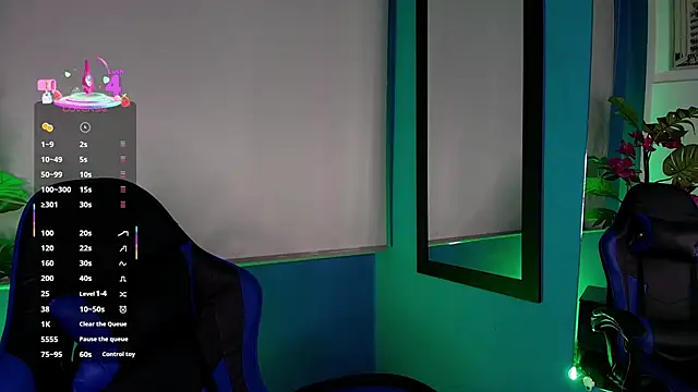 Snapshot of Feniix__ chatting on March 21, 5:12 am Feniix online show from March 21, 5:12 am