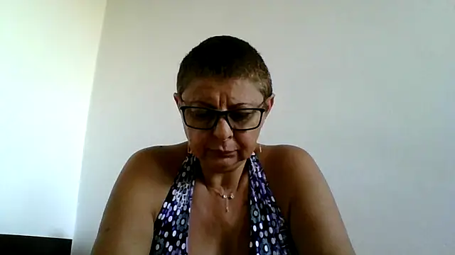 roseblak42 online show from September 16, 3:35 pm