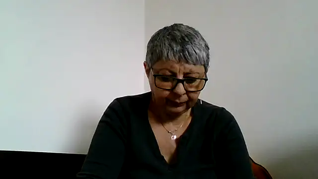 roseblak42 online show from February 26, 12:04 pm