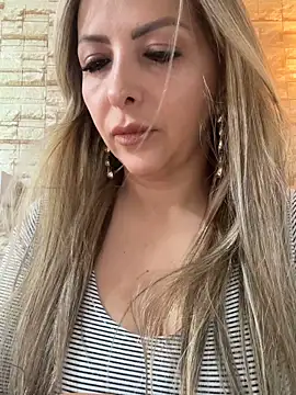  Abril-Office1 online show from June 19, 3:16 pm