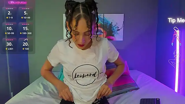 IsabellaSpencer online show from September 22, 10:23 pm