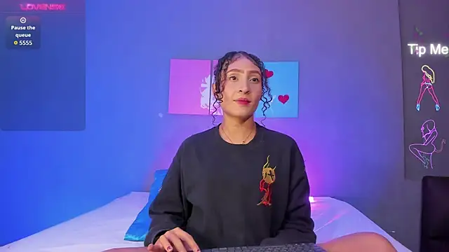 IsabellaSpencer online show from November 20, 10:20 pm