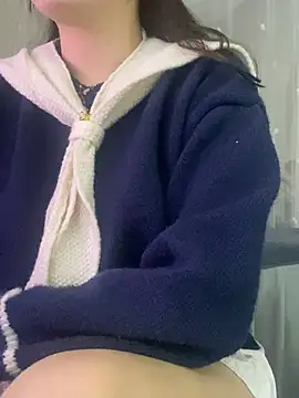 Snapshot of Ruby_bear chatting on January 8, 1:41 pm Ruby bear online show from January 8, 1:41 pm