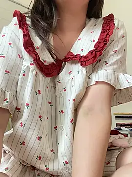 Ruby bear online show from June 17, 7:22 am