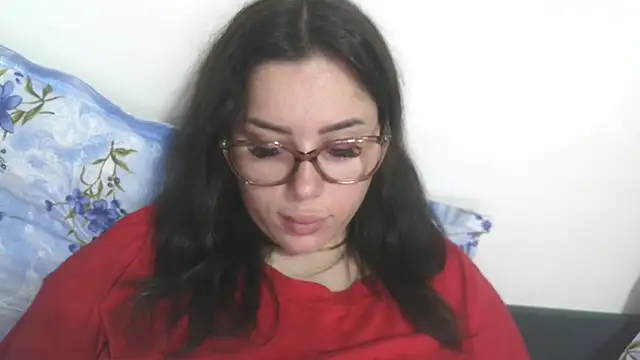 LovelyJulliette online show from July 9, 3:38 pm