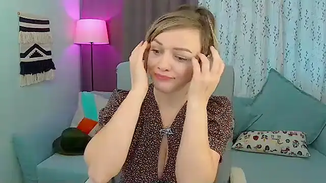 NandiSmile online show from October 18, 12:06 pm