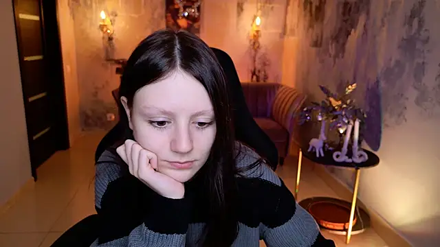 VeliraBraitberg online show from January 5, 11:15 am