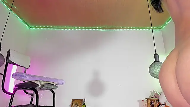 shannon kane  online show from January 3, 1:58 pm