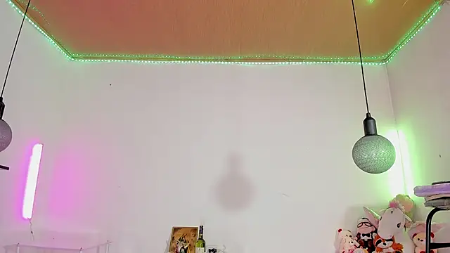 shannon kane  online show from January 7, 4:37 pm
