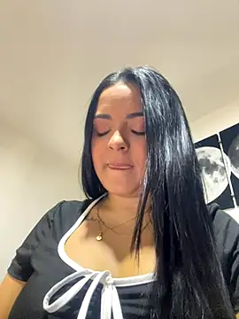 Snapshot of lea_gray chatting on November 11, 5:35 pm lea gray online show from November 11, 5:35 pm