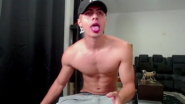 Stiven CL online show from November 7, 11:05 pm