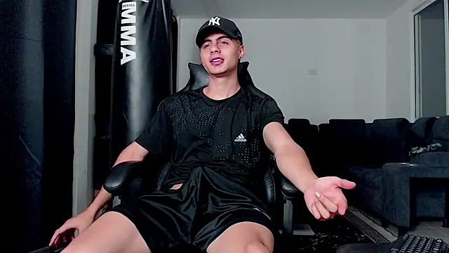 Stiven CL online show from November 30, 12:25 am