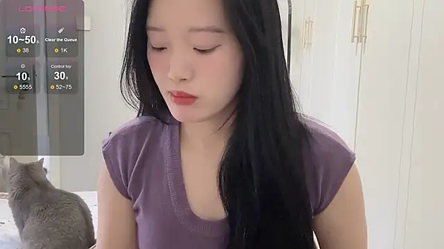 Snapshot of rose-u chatting on November 1, 1:40 am rose-u online show from November 1, 1:40 am