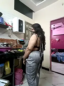 RESHMA 21 online show from December 16, 3:11 pm