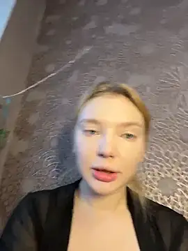 AmmyHot online show from December 22, 4:42 am