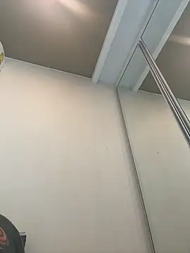 Snapshot of AmmyHot chatting on April 15, 2:40 am AmmyHot online show from April 15, 2:40 am