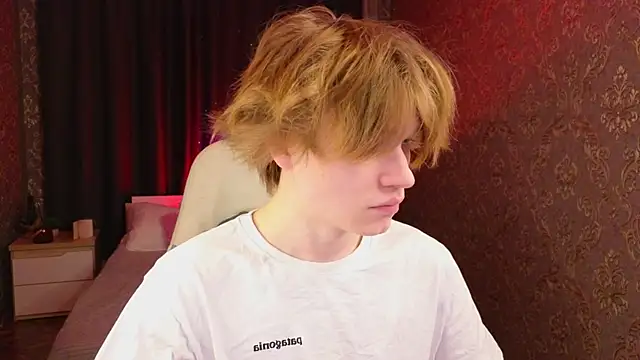 Snapshot of Jeffre_y chatting on January 15, 6:08 pm Jeffre y online show from January 15, 6:08 pm