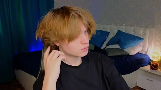 Snapshot of Jeffre_y chatting on February 2, 12:57 pm Jeffre y online show from February 2, 12:57 pm