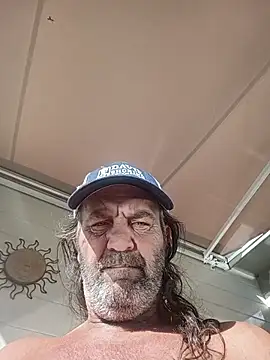 Snapshot of Hotbodyscottie chatting on October 17, 8:44 pm Hotbodyscottie online show from October 17, 8:44 pm