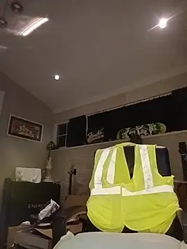 Snapshot of Hotbodyscottie chatting on November 14, 9:52 am Hotbodyscottie online show from November 14, 9:52 am