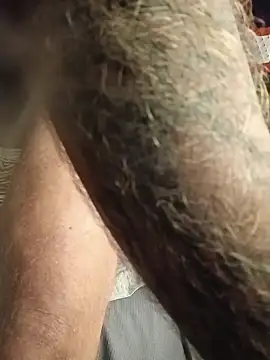 Snapshot of Hotbodyscottie chatting on November 21, 8:35 am Hotbodyscottie online show from November 21, 8:35 am