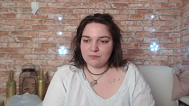 Amelia Kiss  online show from January 17, 6:47 am