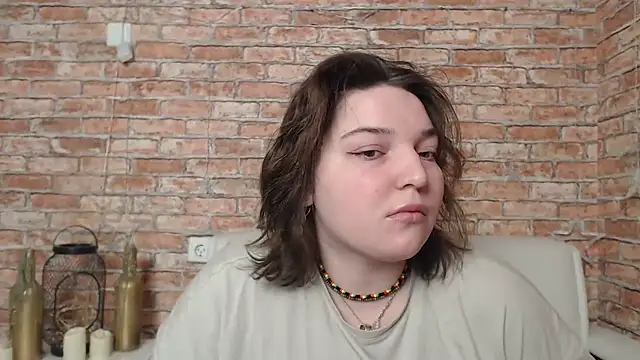 Amelia Kiss  online show from February 25, 12:47 am